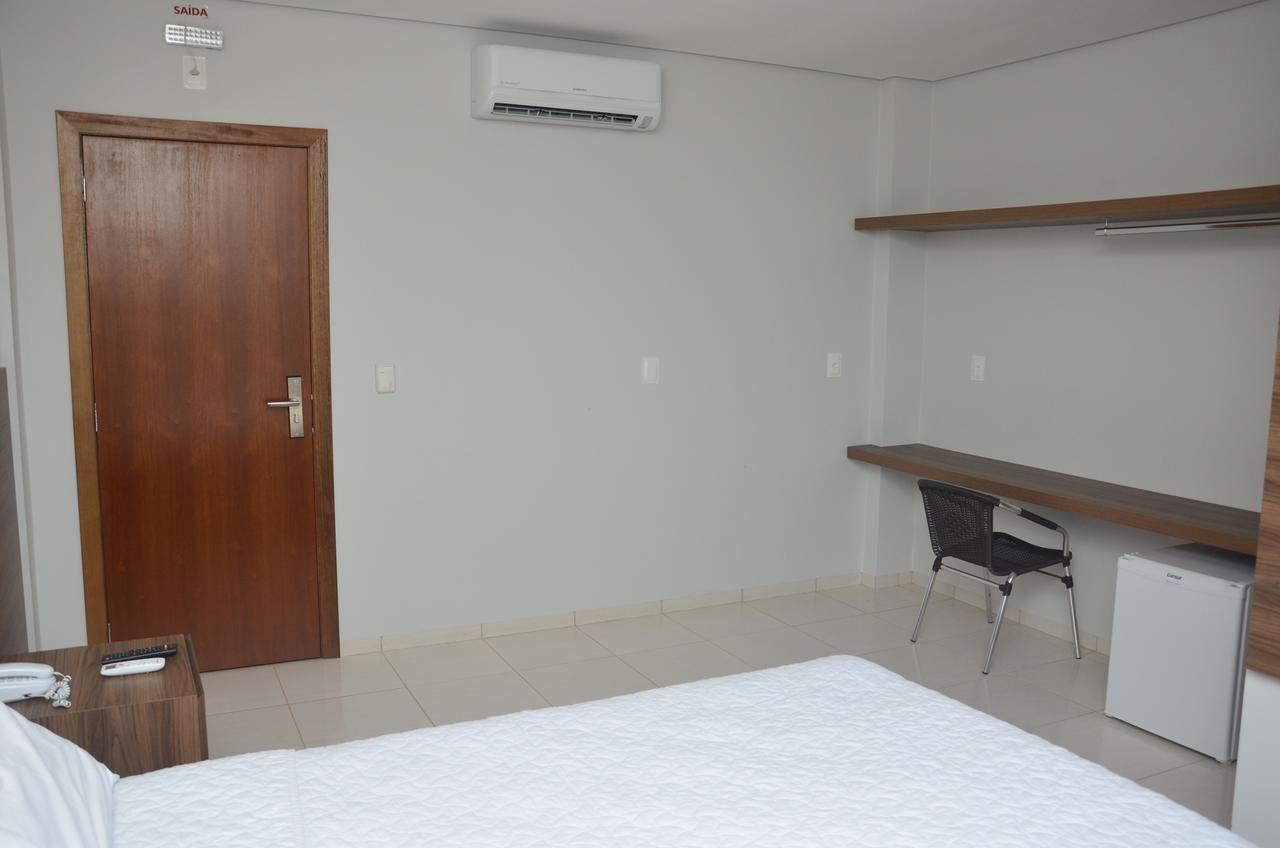 Tapajos Palace Hotel Novo Progresso エクステリア 写真